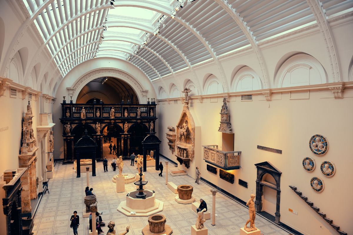 Victoria and Albert Museum