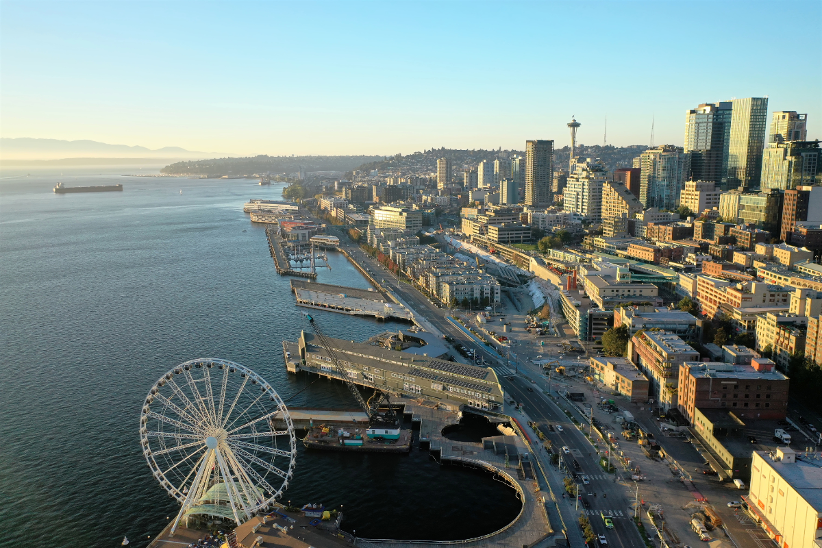 Overview of Seattle by the waterfront