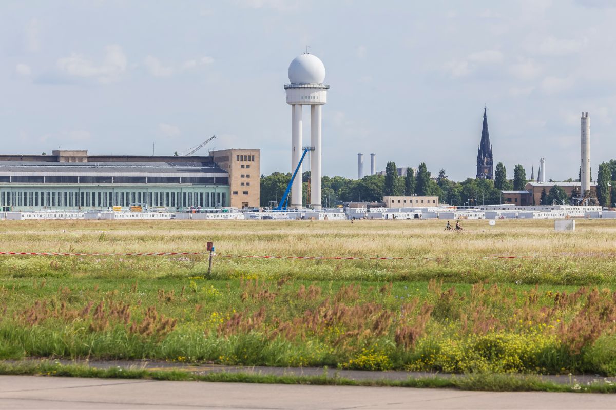 Tempelhofer Feld former airport
