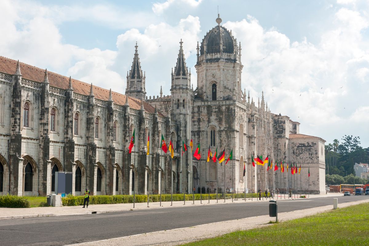 Jerónimos Monastery exterior