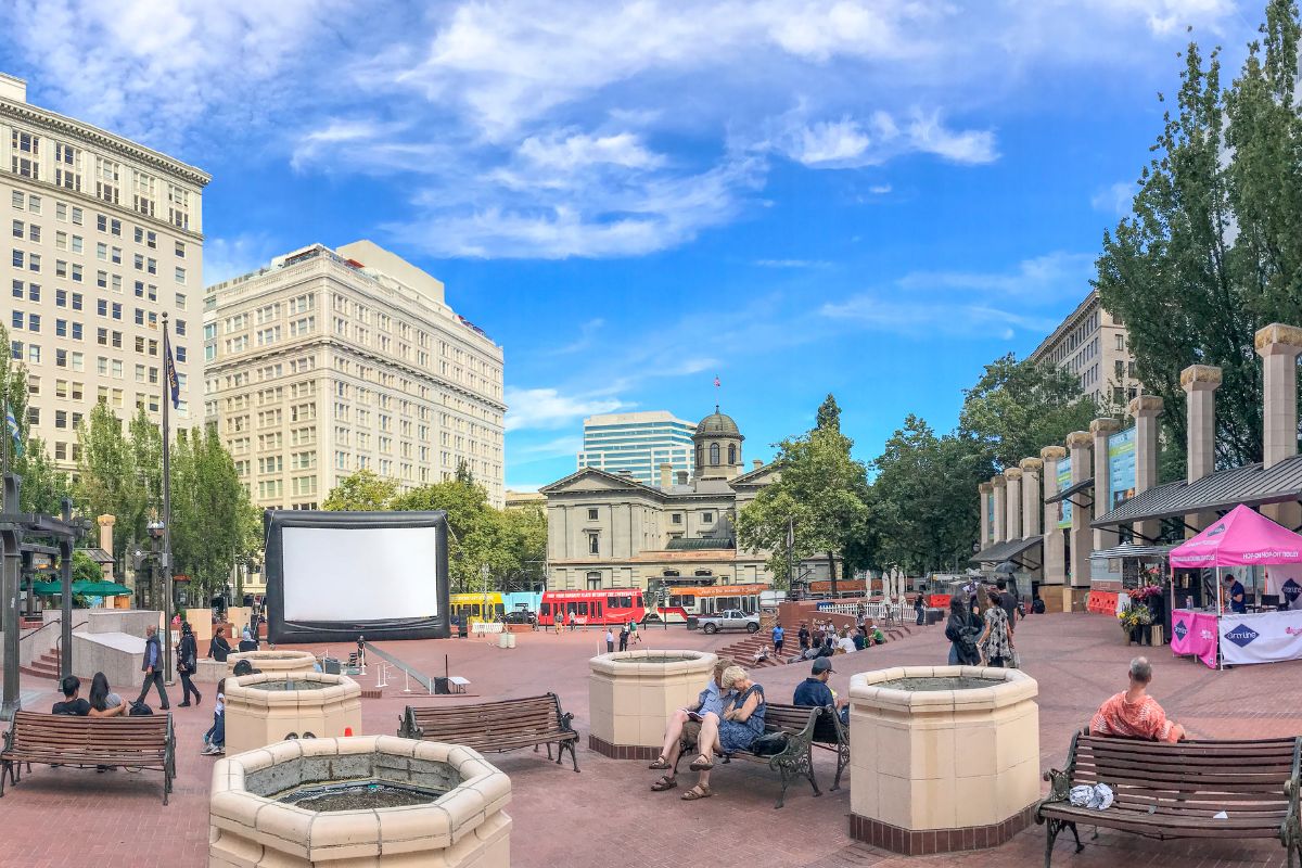 Pioneer Courthouse Square